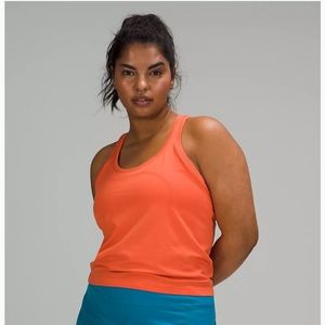 Swiftly Tech Racerback Tank Top 2.0 
Race Length